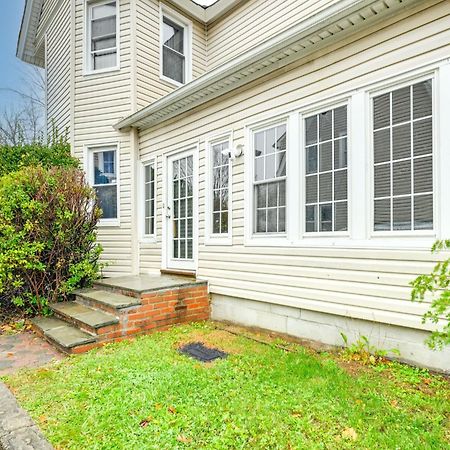 Charming Long Island Home With Fenced Yard! فريبورت المظهر الخارجي الصورة
