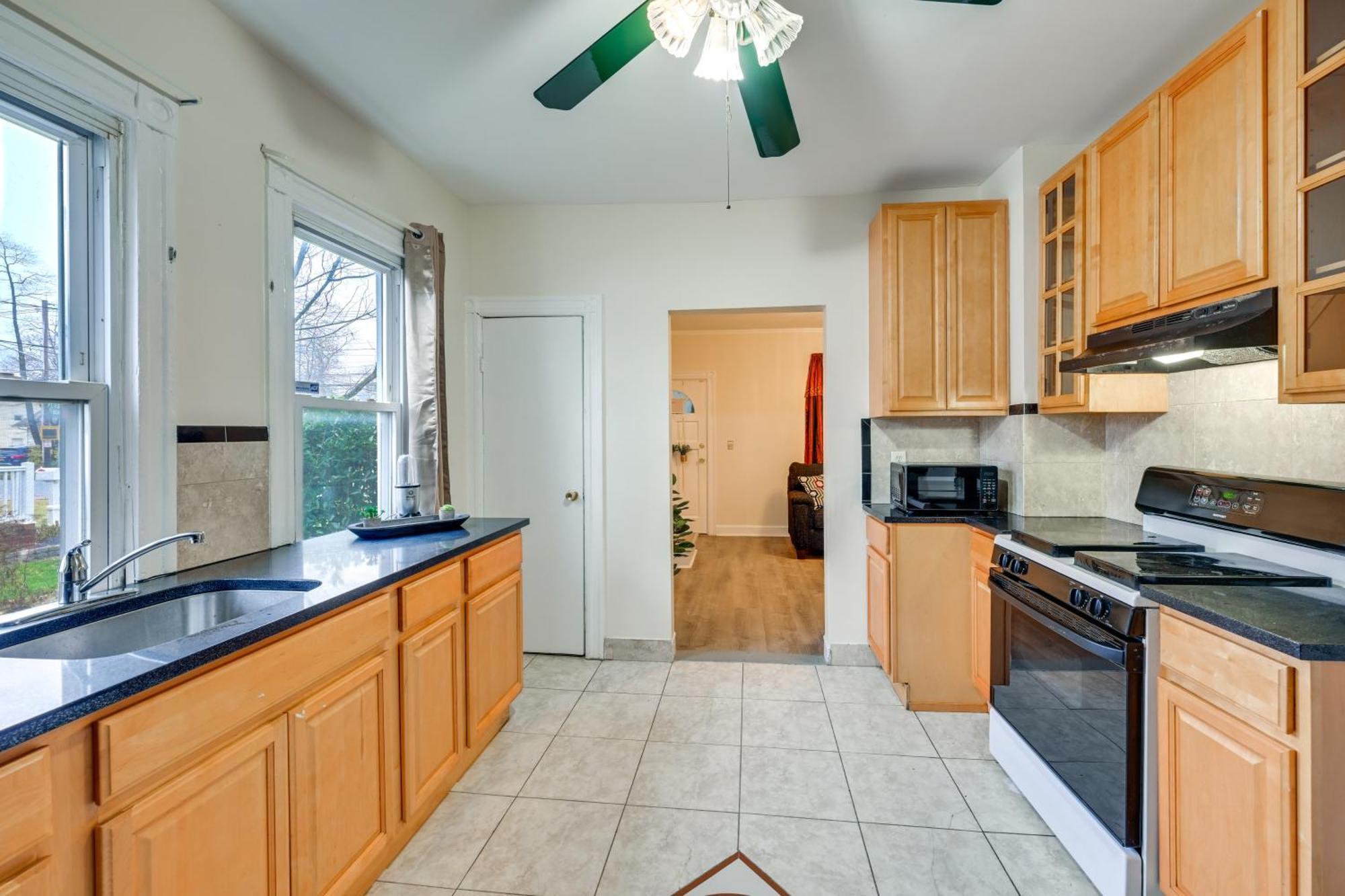 Charming Long Island Home With Fenced Yard! فريبورت المظهر الخارجي الصورة